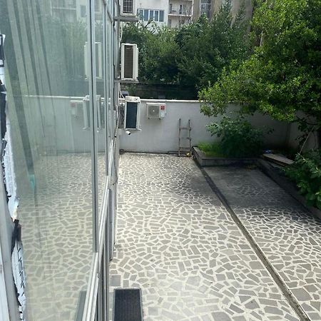 Hotel Saburtalo Roni Tbilisi Exterior foto