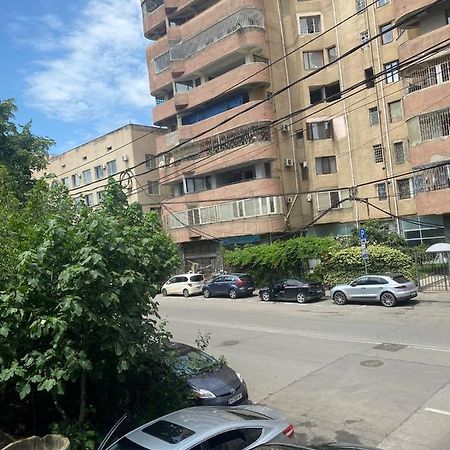 Hotel Saburtalo Roni Tbilisi Exterior foto